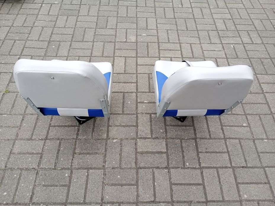 Fotel sternika obrotowy z podstawą na łódz