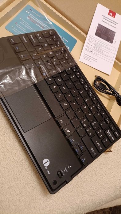 Ультратонка bluetooth бездротова клавіатура 1byone, Android та Windows