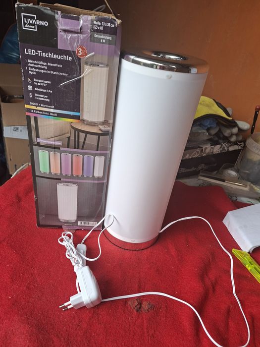 Lampa stołowa led