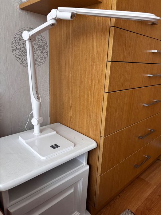 Lampa biurkowa LED
