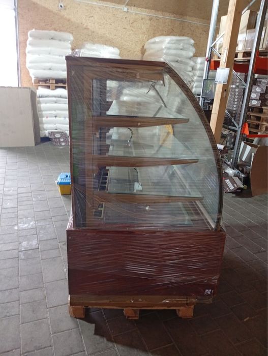 Холодильна вітрина JUKA Carmella 1300 (кондитерська / торгова)