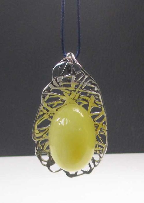 Wisiorek srebro 925 z bursztynem 12,90 gr