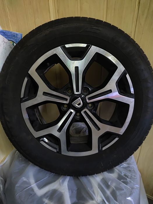 Opony plus Alu felgi - komplet do Dustera