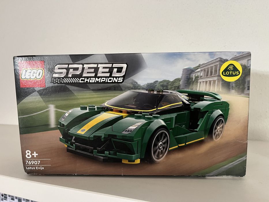 LEGO 76907 - Like New