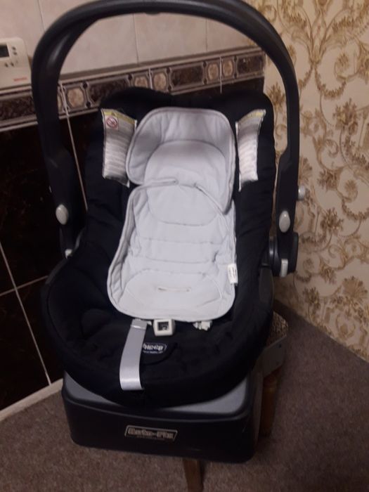 Автокресло (люлька)