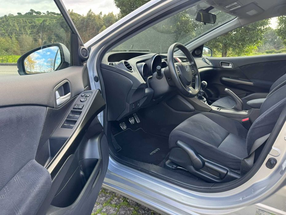 Honda Civic 2.2 i-DTEC Sport