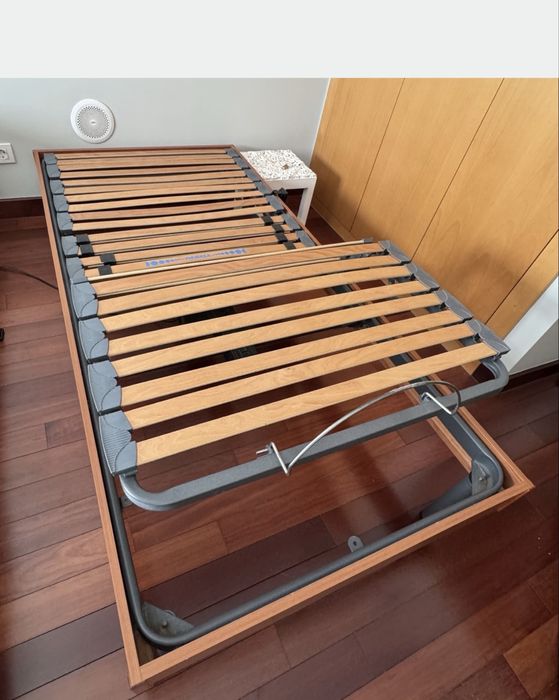 Cama articulada electrica com colchão novo