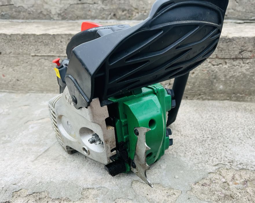 Бензопила Grunhelm GS-2500