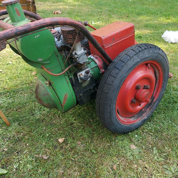 Bernard S.I.M.A.l Made in France Kosiarka  Traktorek ogrodniczy