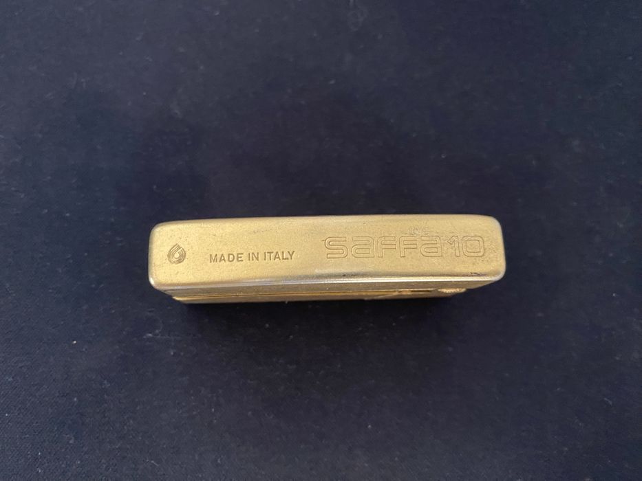 Conjunto de isqueiros raros