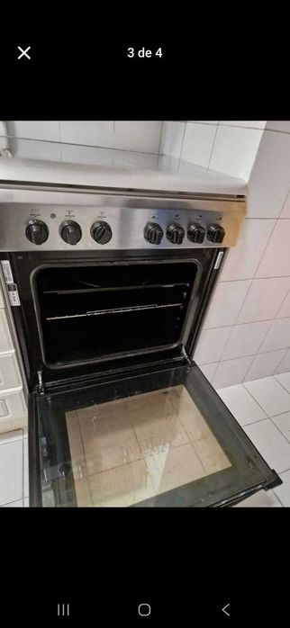 Fogão a gás natural Indesit