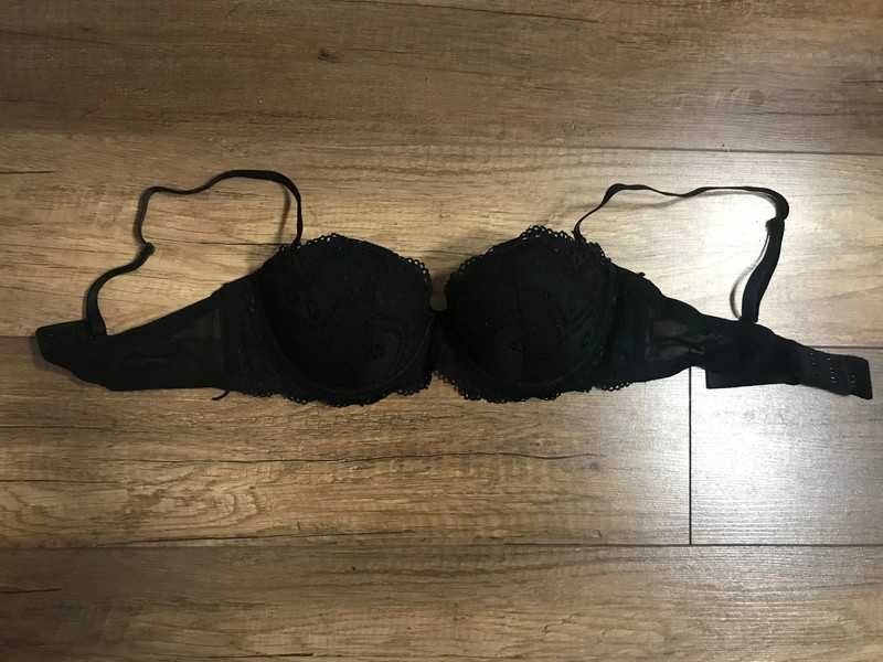 Stanik biustonosz 80B ładny koronkowy wzór HM H&M