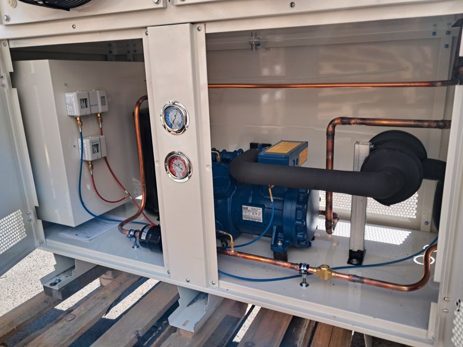 Холодильні-морозильні камери