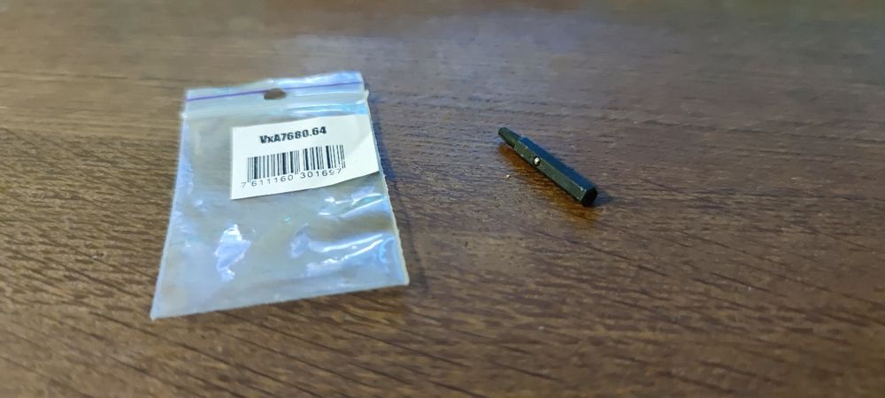 Насадка-бита Hex 4 / Torx 8 Victorinox