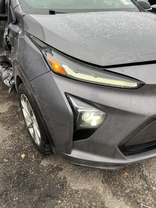 Chevrolet bolt euv 2022рік розбірка запчастини