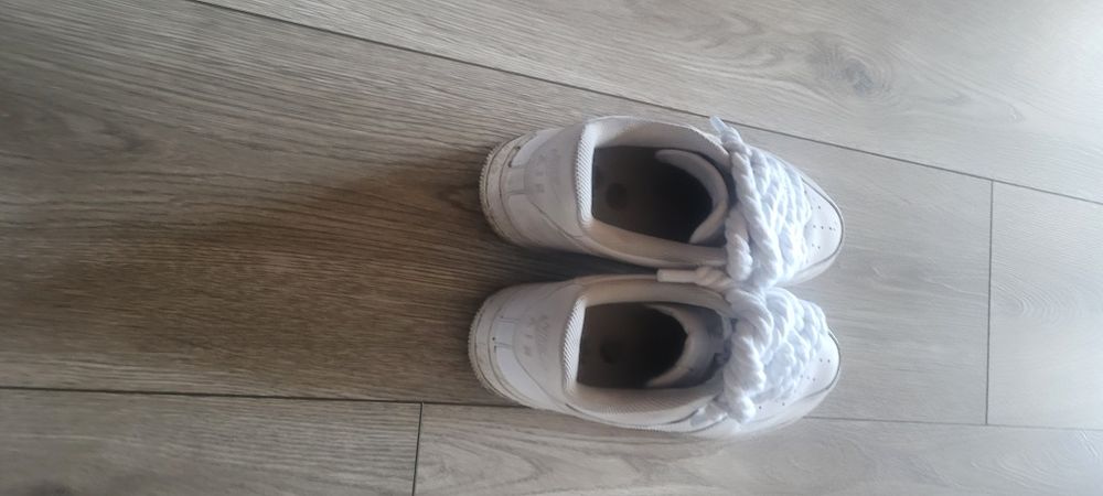 buty nike białe niskie 40,5 rozmiar