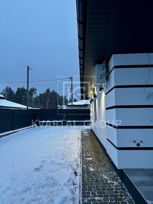 Будинок в Бучі з новим ремонтом!