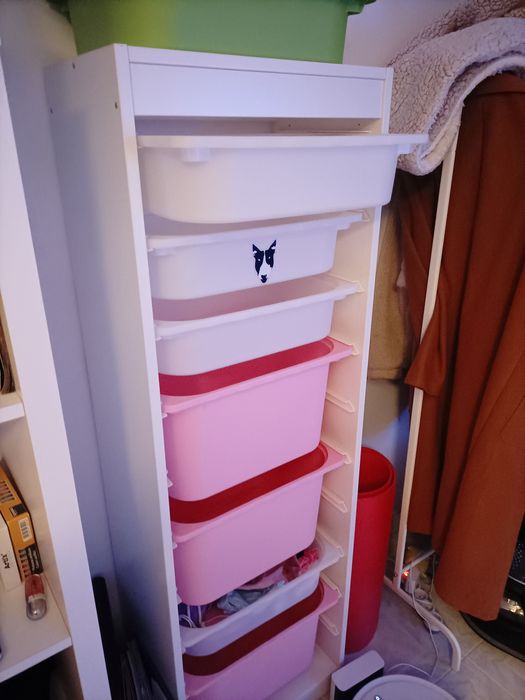 Estante ikea para brinquedos
