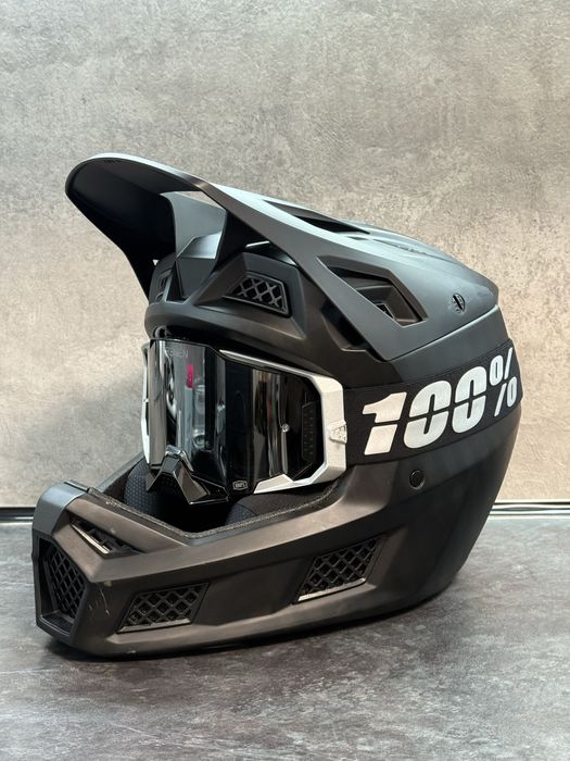 Оригінальний шолом FOX RAMPAGE PRO CARBON