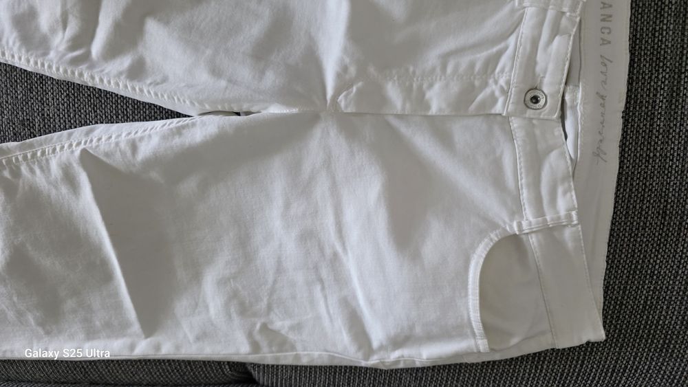 Białe jeansy 7/8 premium BIANCA „Love yourself”, roz. 42 (XL) – Stan idealny!