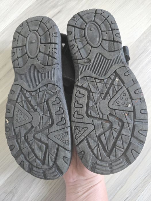 Sandały chłopięce rozm. 35