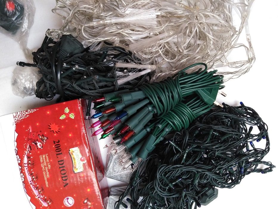 Lampki ledowe i zwykłe- 8 zestawów.