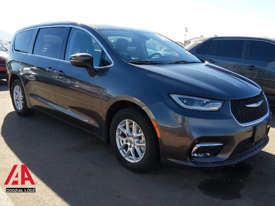 Chrysler Pacifica TOURING L piękny / aktywny tempomat / niski przebieg / Serwis ASO