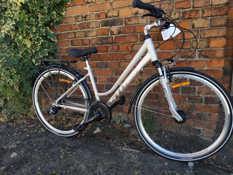 Rower Trekingowy Koła 28" Prądnica / Shimano / Nowe