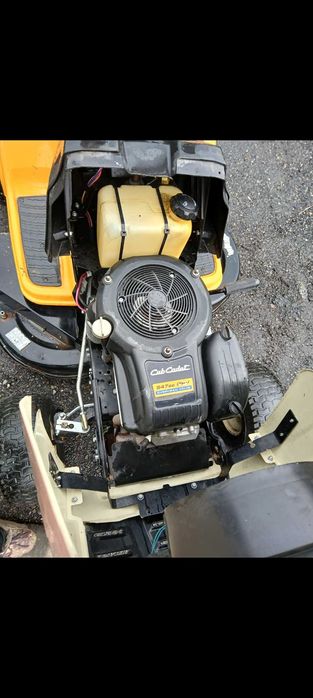 Traktorek kosiarka Cub Cadett LT1