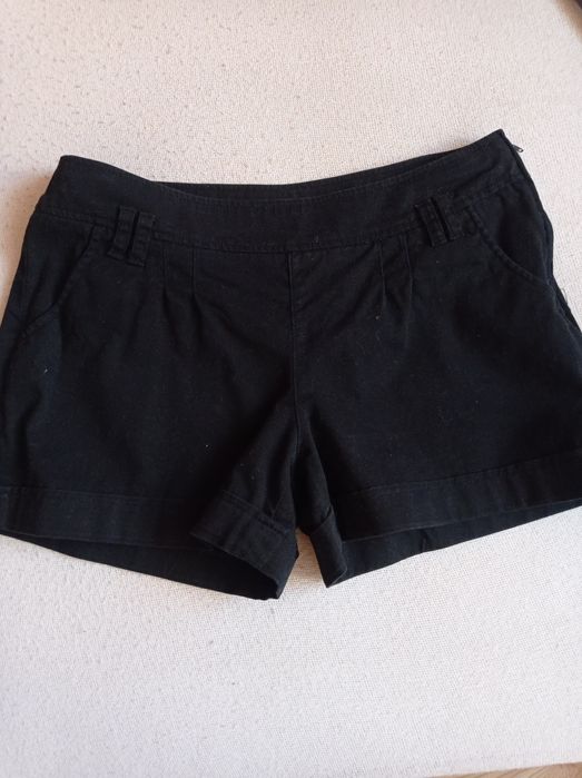 Damskie czarne spodenki Camaieu