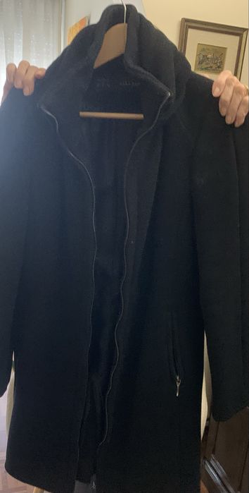 Sobretudo preto Zara