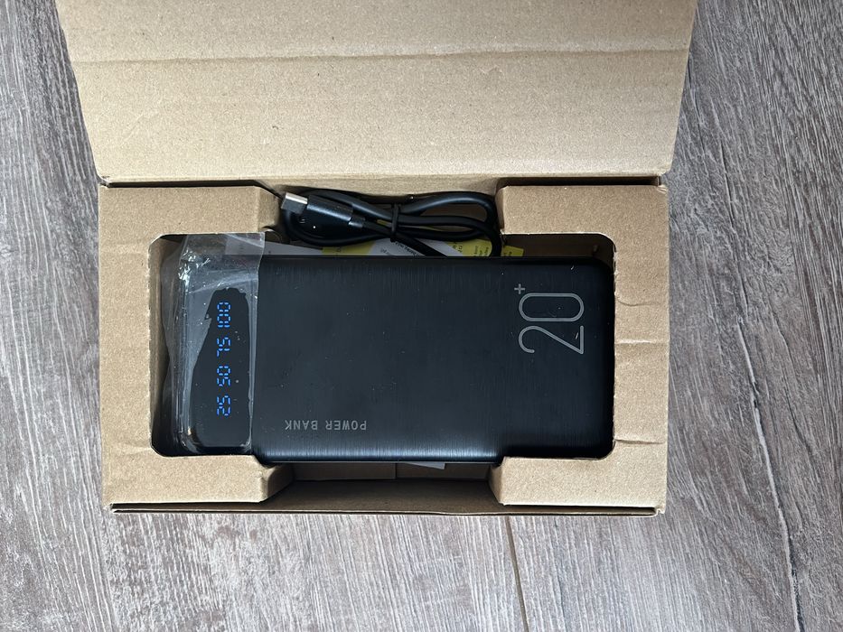 Павербанк, PowerBank, акумулятор, зарядна станція, генератор, телефон