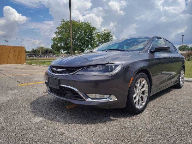 2015 Chrysler 200 C