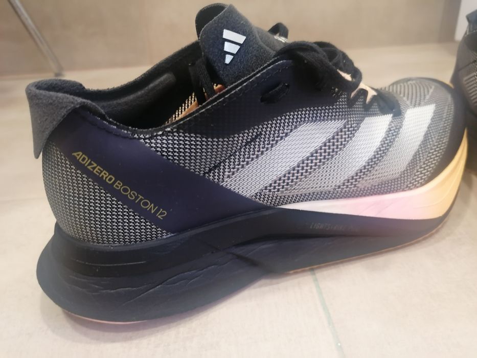 Adizero Boston 12 usado