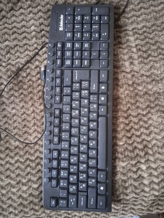 Продам клавиатуру Defender