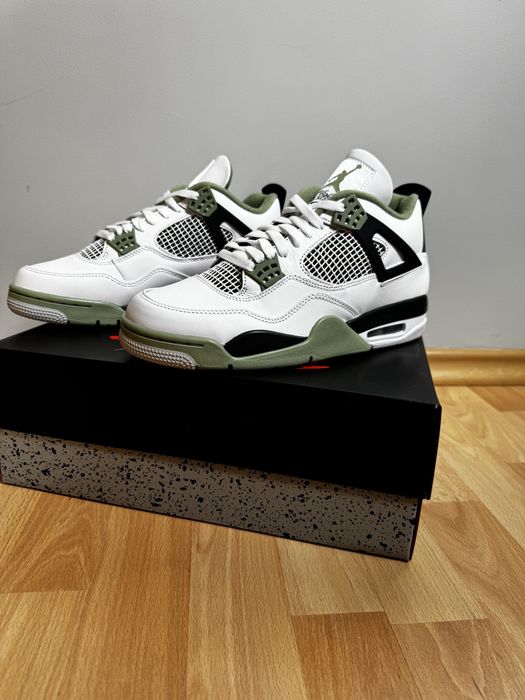 Buty Jordan Retro 4 Nike Air Seafoam