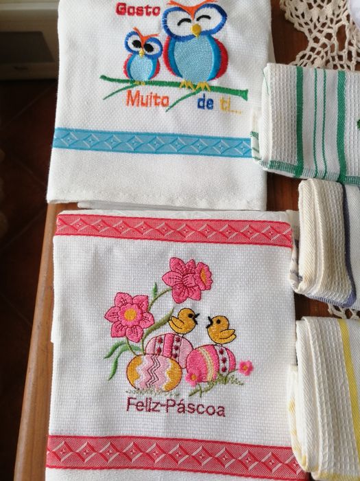 Fronhas antigas. Panos de cozinha.