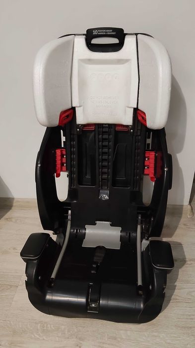Fotelik samochodowy Graco Avolve 9–36 kg – dobry stan, bezwypadkowy