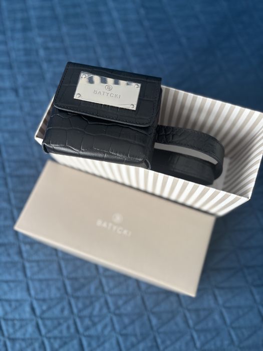 Skórzane etui na pasku Batycki
