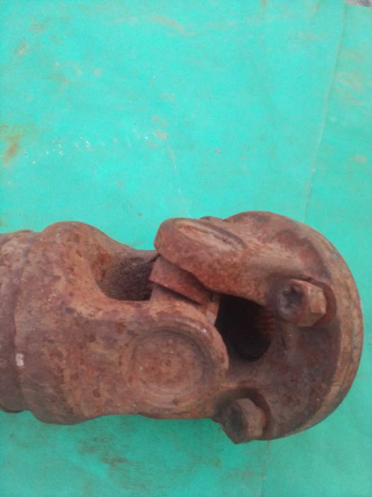 Карданный вал кардан гук шарнир