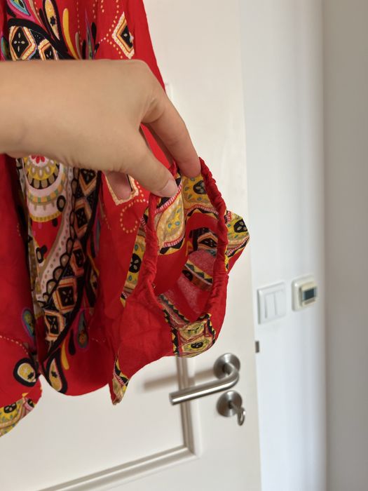 Calças balão fluídas vermelhas de algodão