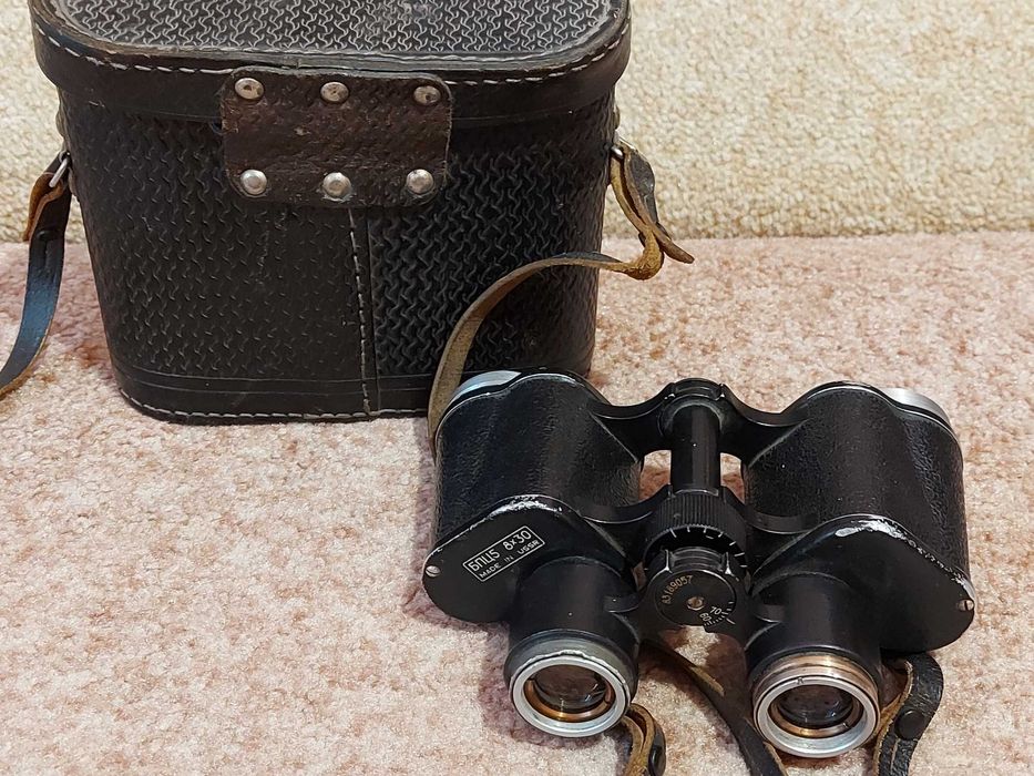 Бинокль БПЦ5 8х30 1983 год