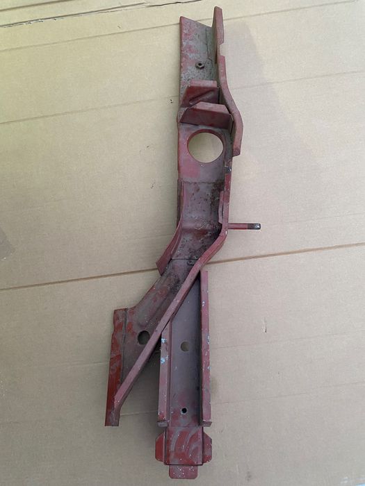 Podłużnica prawa tył Fiat 125p