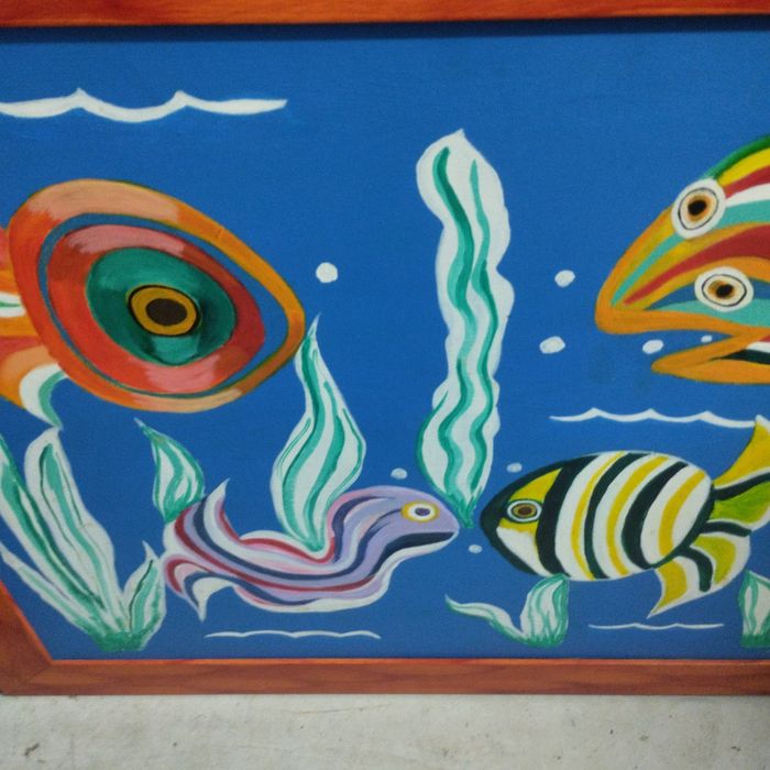 Quadro com moldura em madeira