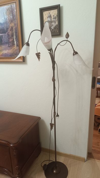 Торшер металевий