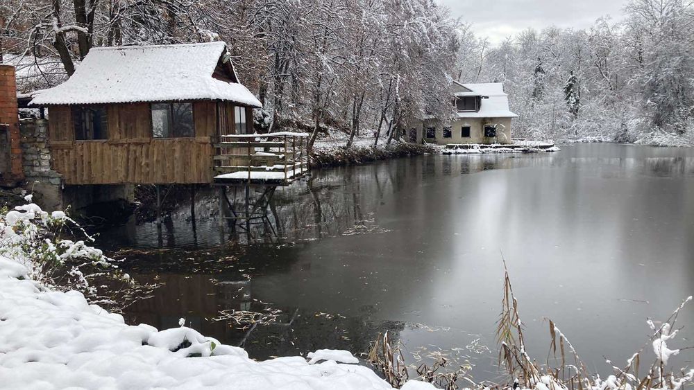База відпочинку в Карпатах.