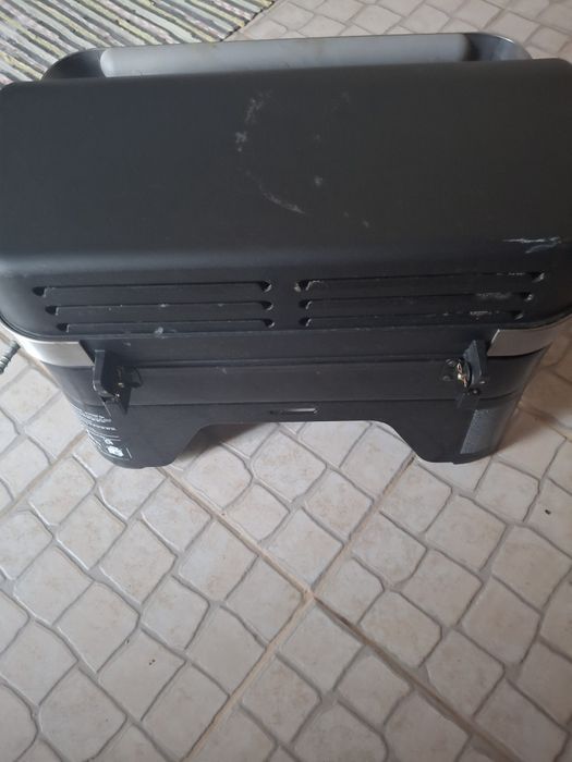 Churrasqueira e grelhador