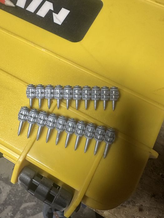 Gwojzdzie do osadzaka hilti