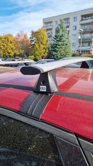 Bagażnik dachowy do Ford Fucus Hatchback MK3i uchwyty na rowery