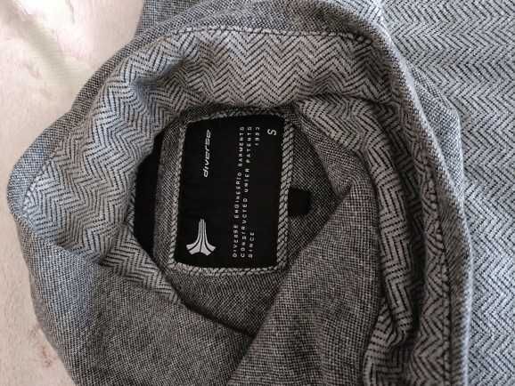 sweter chłopięcy Diverse na wzrost 158-164